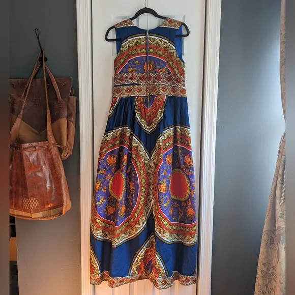 Vintage 70s vibrant print maxi dress - Picture 2 of 14